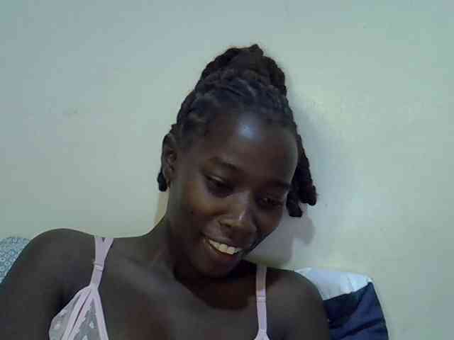miss-vibes webcam