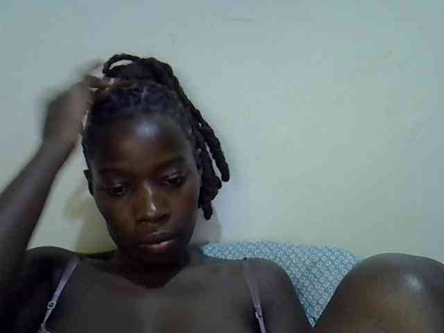 miss-vibes webcam