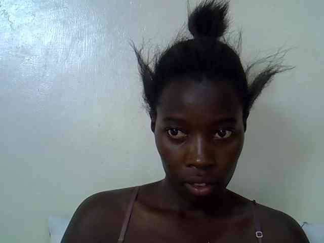 miss-vibes webcam