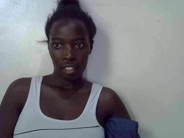 miss-vibes webcam