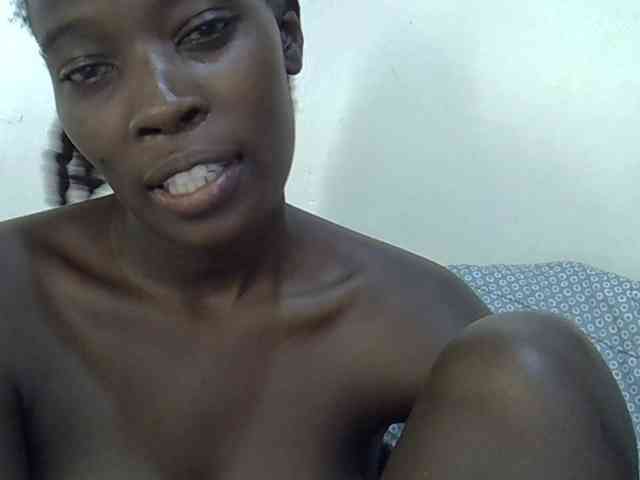 miss-vibes webcam
