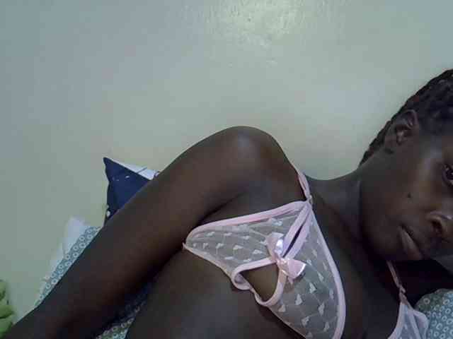 miss-vibes webcam