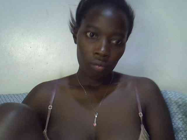 miss-vibes webcam