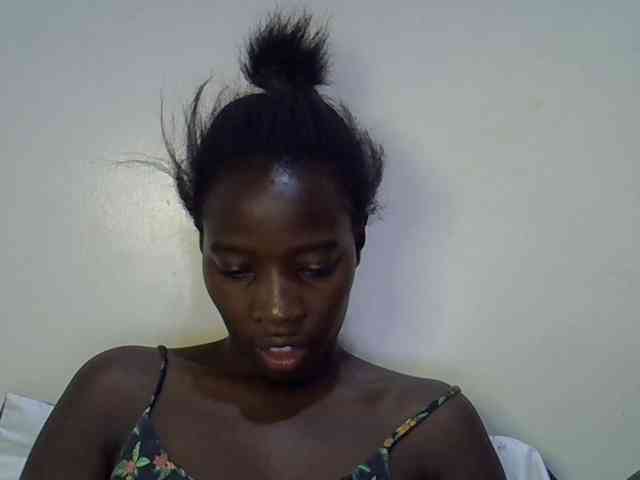 miss-vibes webcam