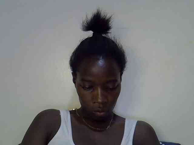 Model: miss-vibes