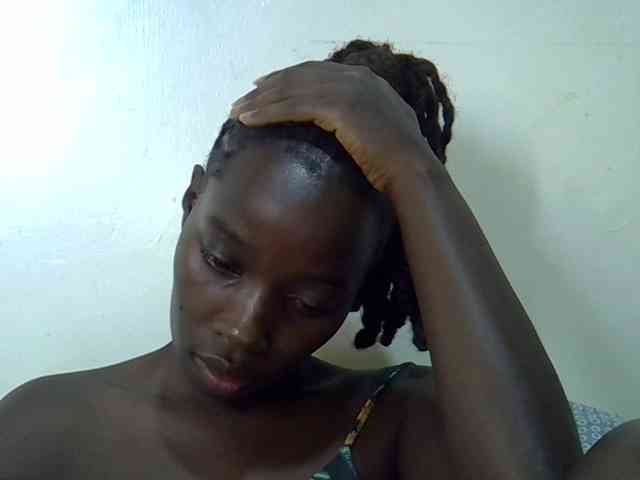 miss-vibes webcam