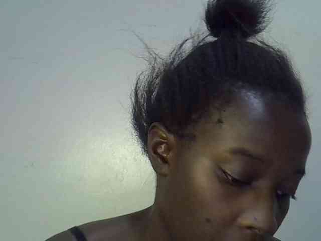 miss-vibes webcam