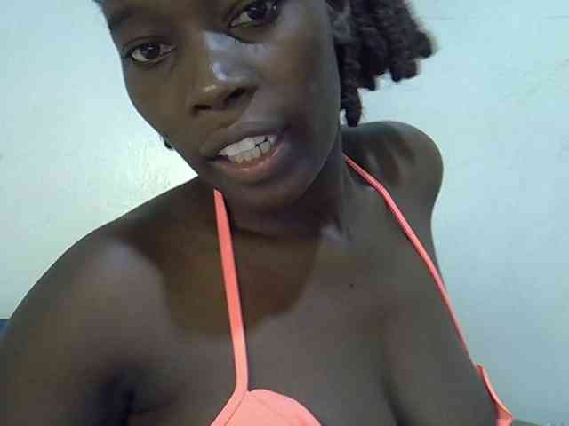 miss-vibes webcam