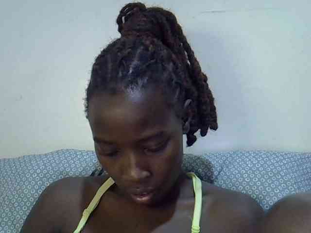 miss-vibes webcam