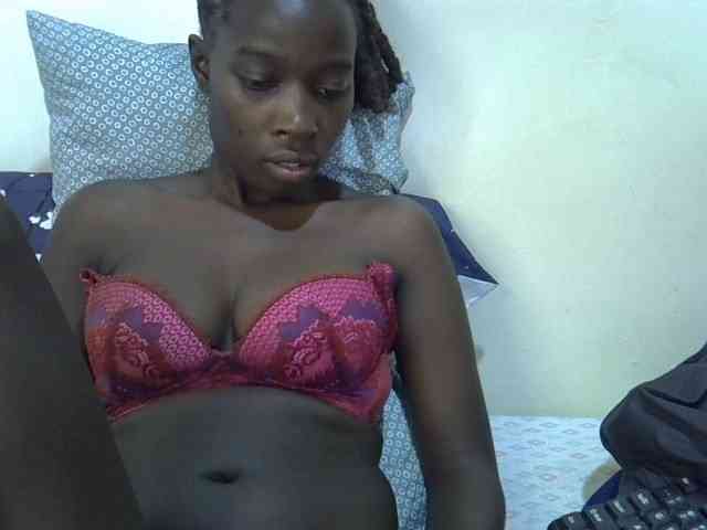 miss-vibes webcam