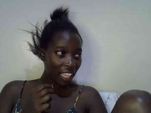 miss-vibes webcam