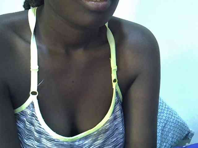 miss-vibes webcam
