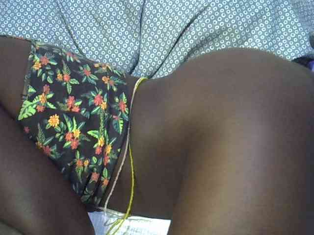 miss-vibes webcam