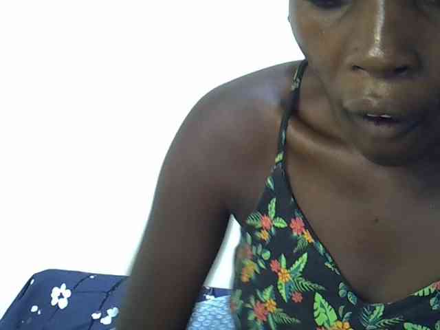 miss-vibes webcam
