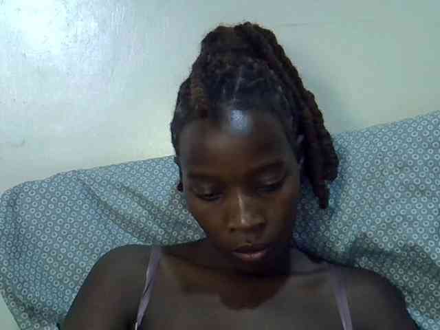 miss-vibes webcam