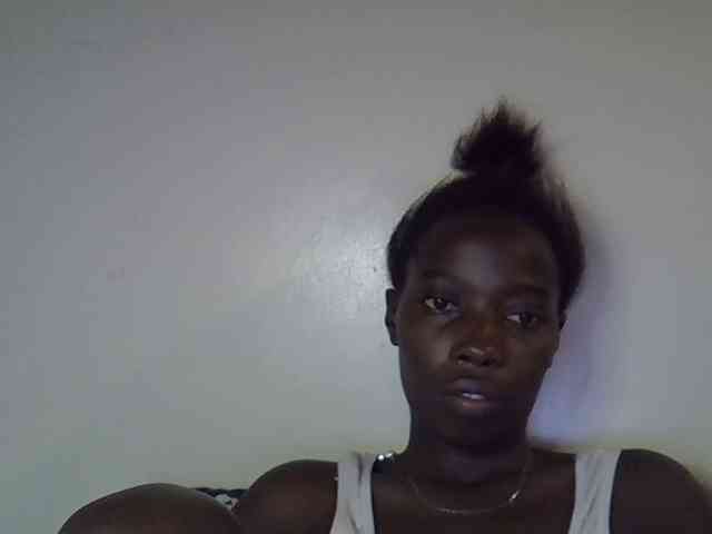 miss-vibes webcam