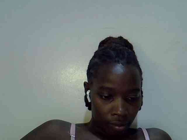 miss-vibes webcam