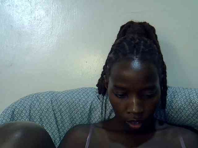 miss-vibes webcam