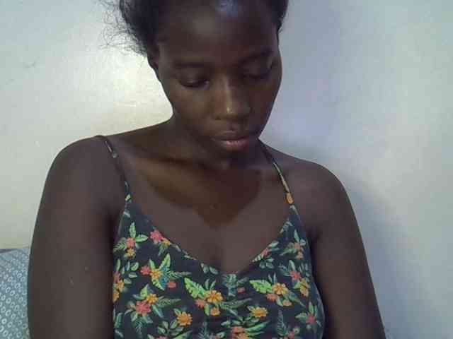 miss-vibes webcam