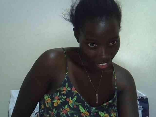 miss-vibes webcam