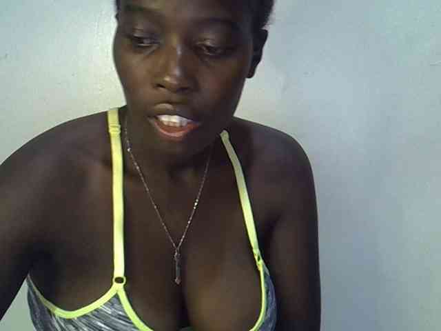 miss-vibes webcam