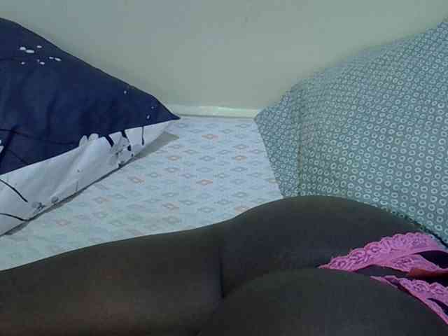 miss-vibes webcam