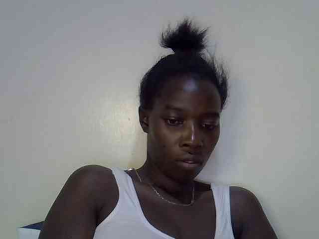 miss-vibes webcam
