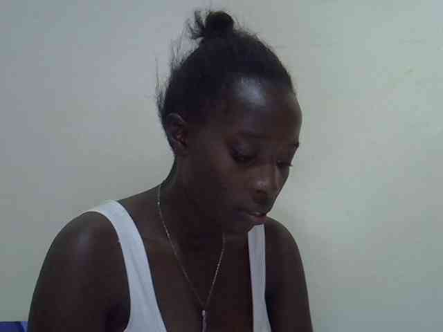 miss-vibes webcam