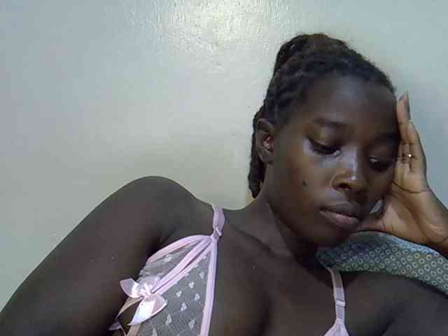 miss-vibes webcam