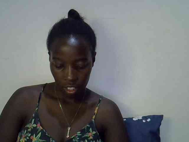 miss-vibes webcam
