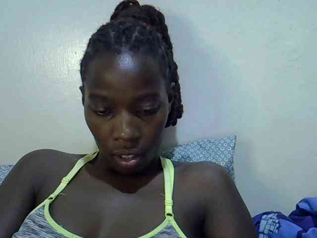 miss-vibes webcam
