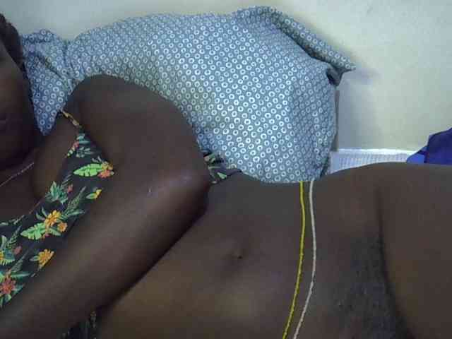 miss-vibes webcam