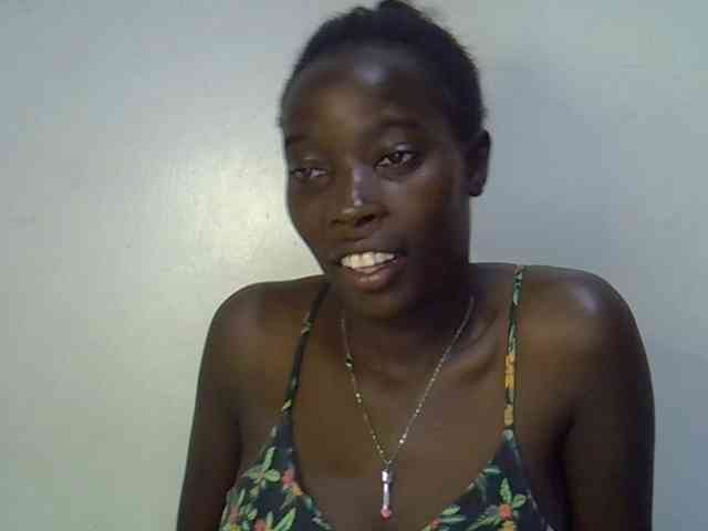 miss-vibes webcam