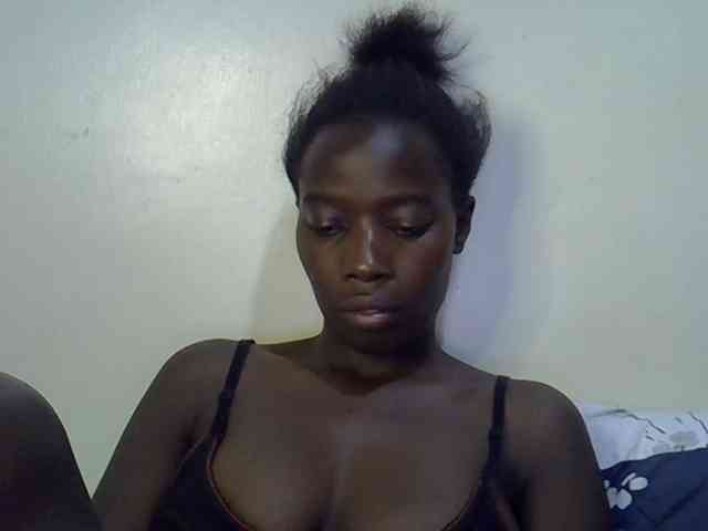 miss-vibes webcam