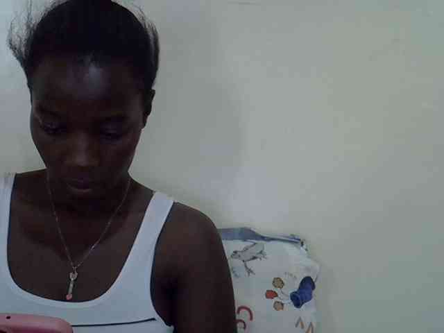 Model: miss-vibes