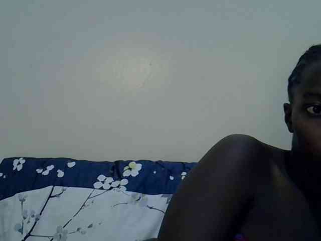 miss-vibes webcam