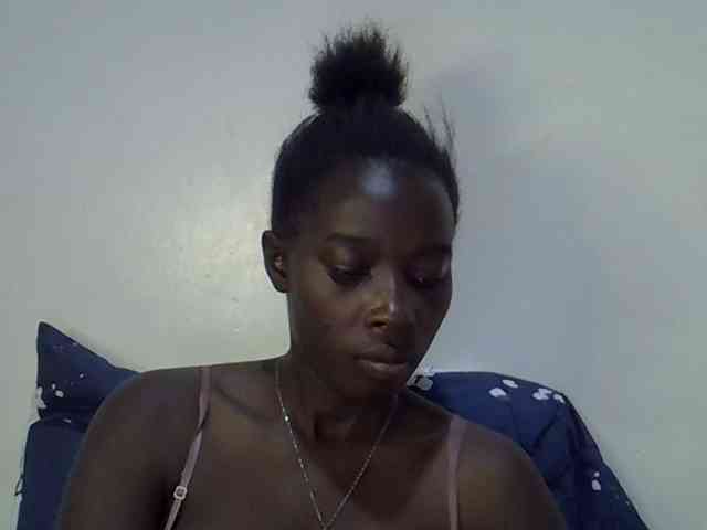 miss-vibes webcam