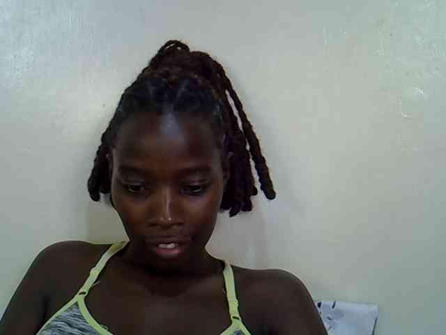 miss-vibes webcam