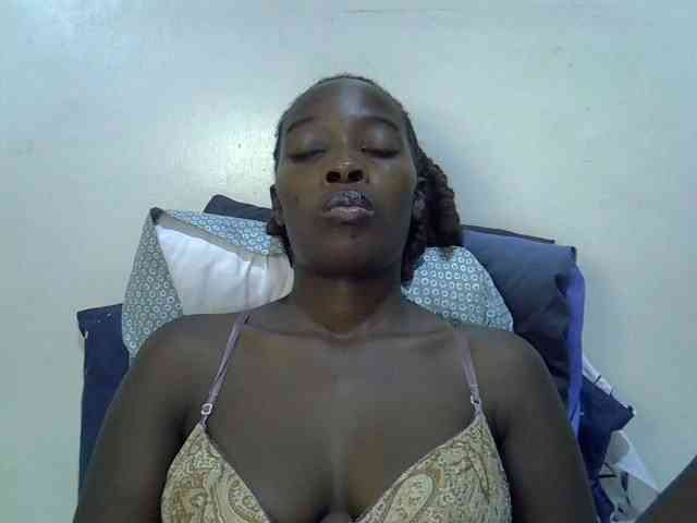 miss-vibes webcam