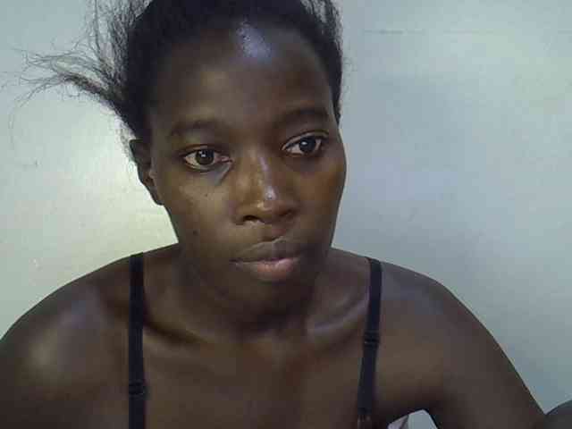 miss-vibes webcam