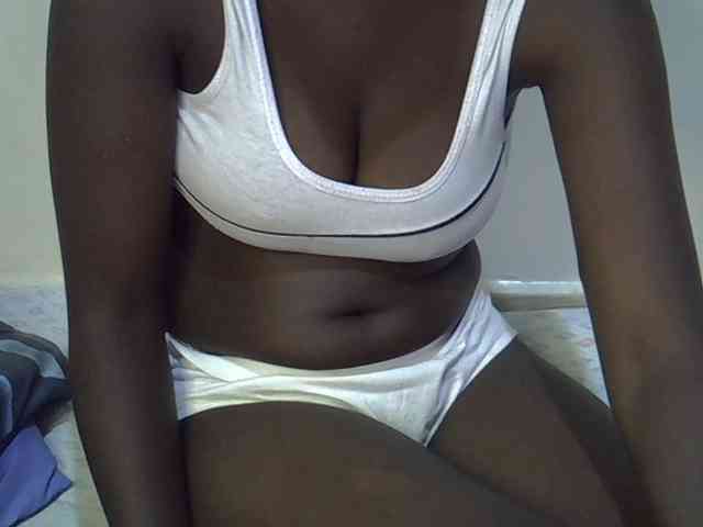 miss-vibes webcam