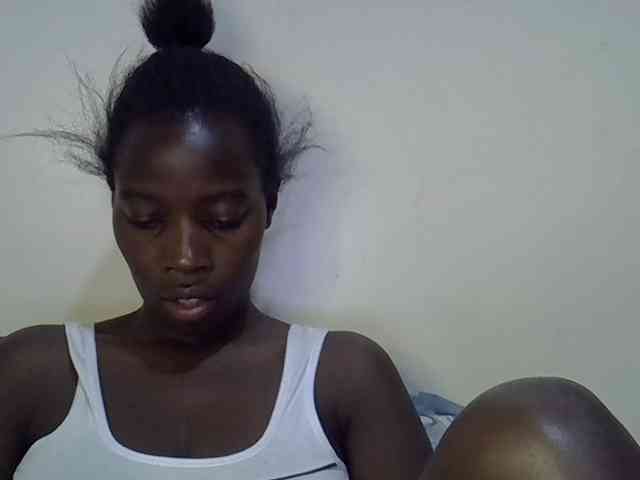 miss-vibes webcam