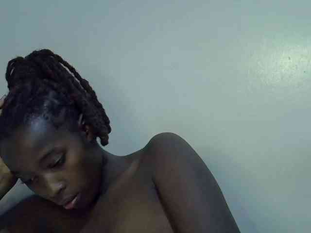 miss-vibes webcam