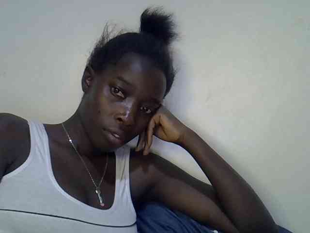 miss-vibes webcam