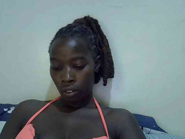 miss-vibes webcam