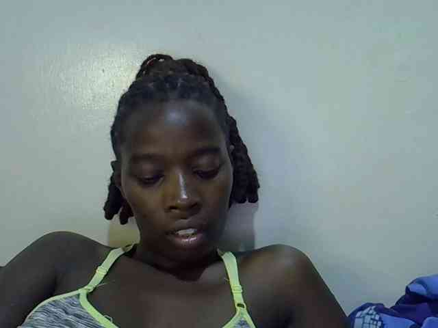 miss-vibes webcam