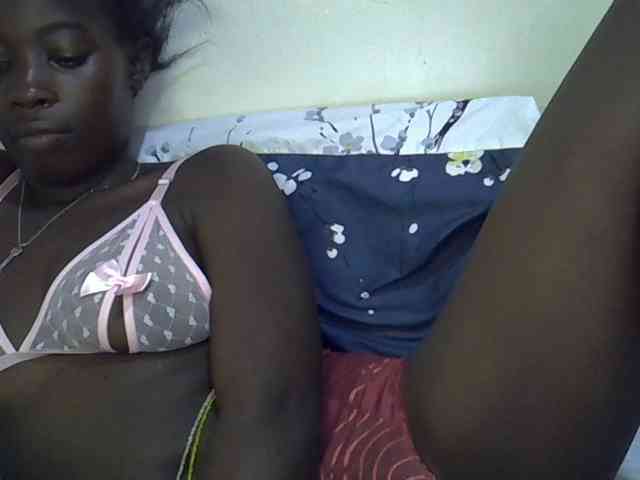 miss-vibes webcam
