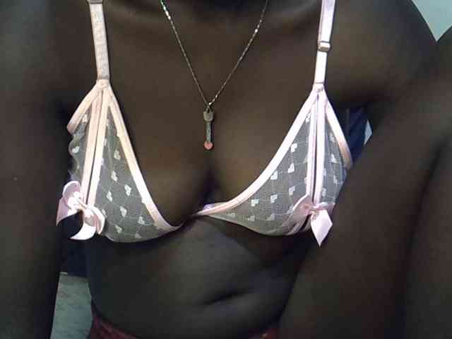 miss-vibes webcam