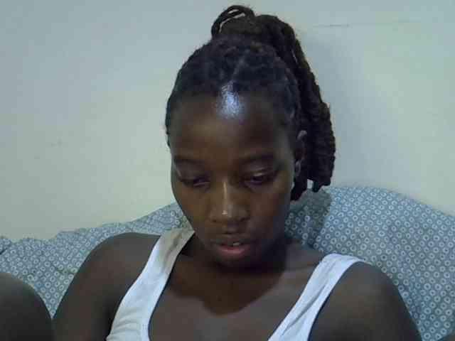 miss-vibes webcam