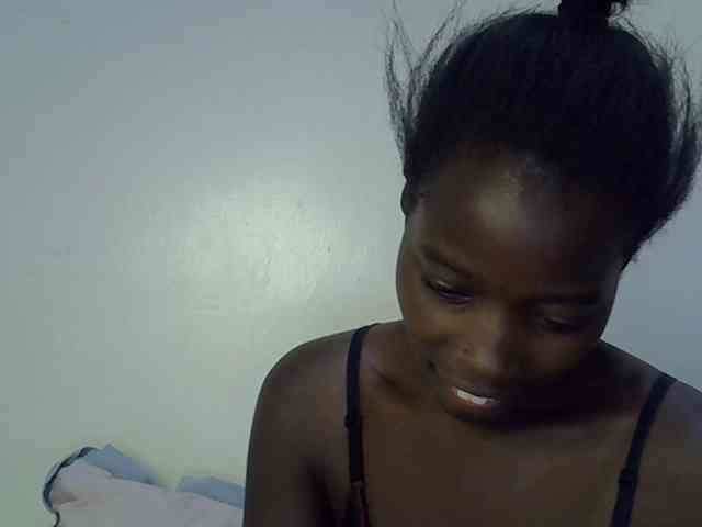 miss-vibes webcam
